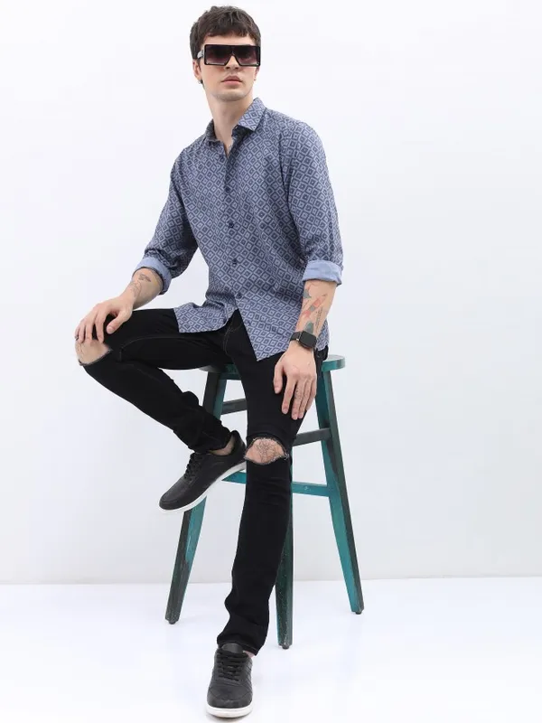  Highlander Men Grey Printed Slim Fit Casual Shirts