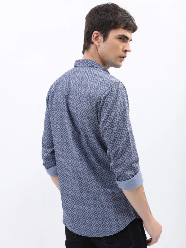  Highlander Men Grey Printed Slim Fit Casual Shirts