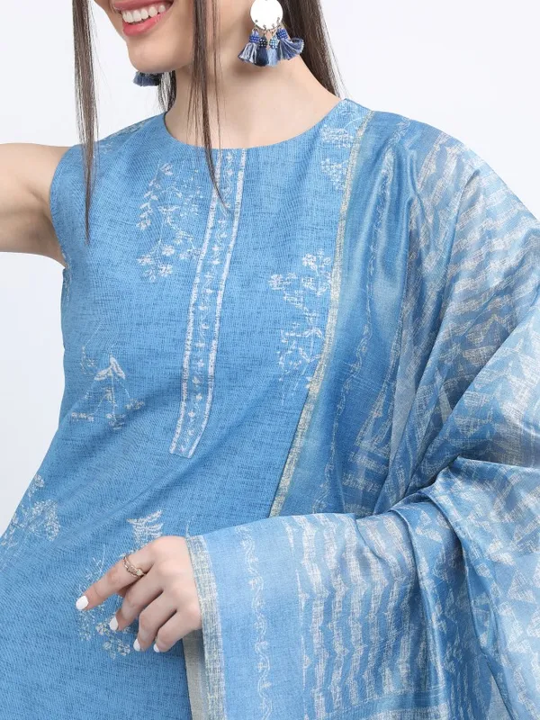  Ketch Women Blue Printed Kurta Sets