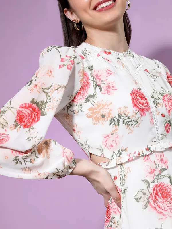  Tokyo Talkies Women Off White Printed Fit And Flare Dresses