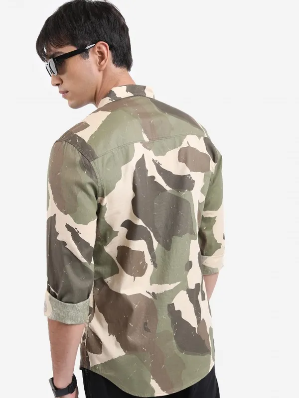  Highlander Men Sand Printed Slim Fit Casual Shirts