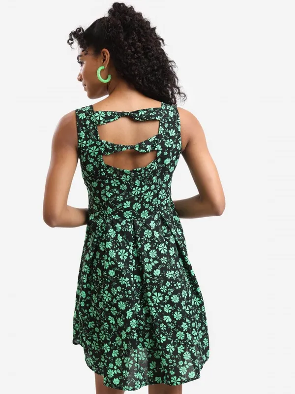  Tokyo Talkies Women Black Printed Fit And Flare Dresses