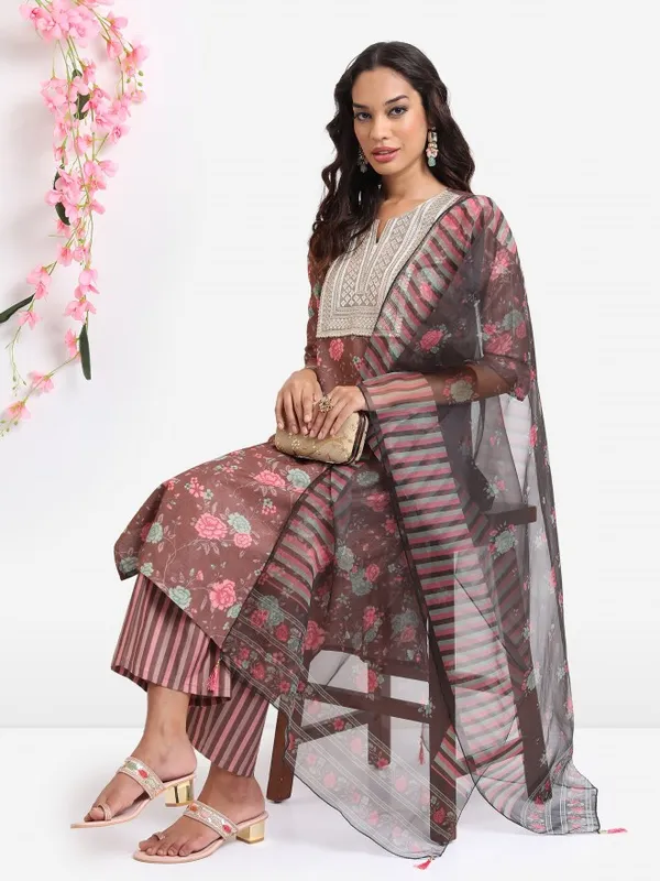  Ketch Women Brown Printed Kurta Sets
