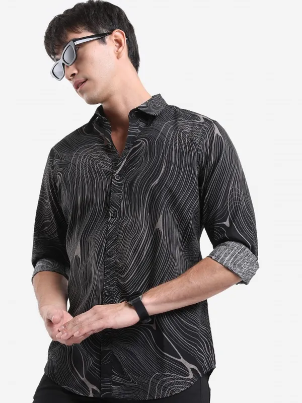  Highlander Men Black Printed Slim Fit Casual Shirts