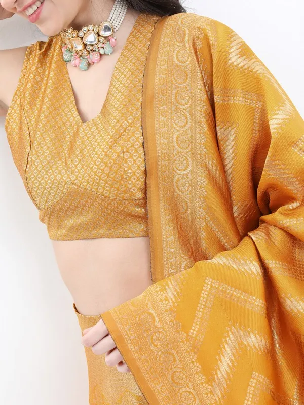  Ketch Women Yellow Printed Kurta Sets