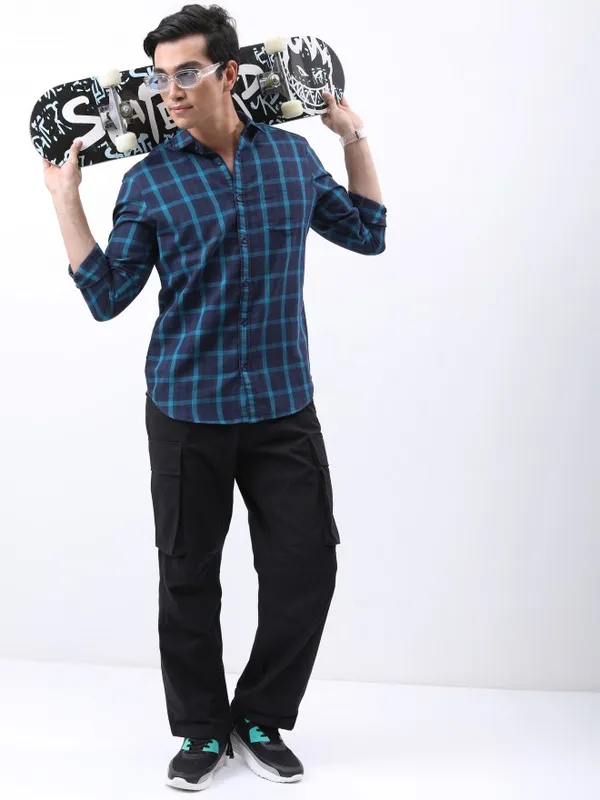  Highlander Men Navy Blue Checked Slim Fit Casual Shirts