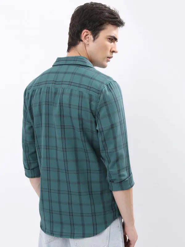  Highlander Men Olive Checked Slim Fit Casual Shirts