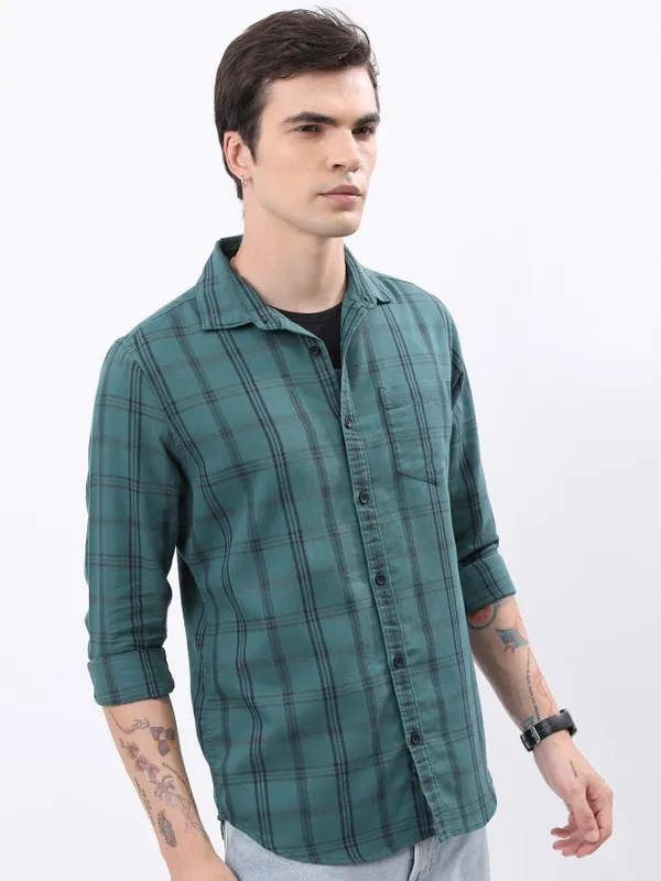  Highlander Men Olive Checked Slim Fit Casual Shirts