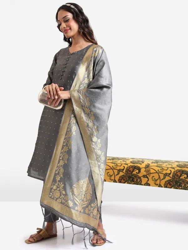  Vishudh Women Grey Self Design Kurta Sets