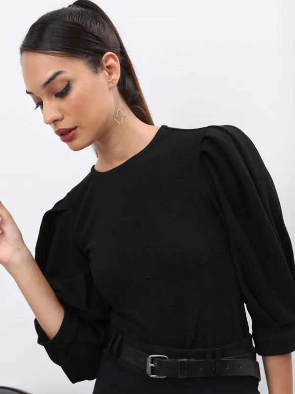  Tokyo Talkies Women Black Solid Fitted Tops