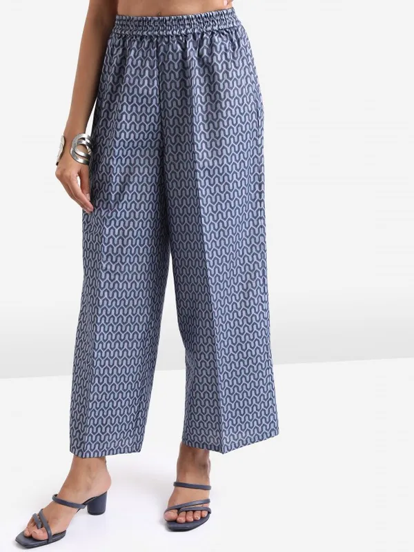  Ketch Women Blue Printed Kurta Sets