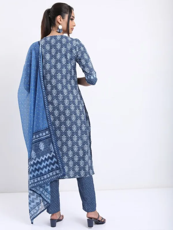 Women Kurta with Trouser & Dupatta