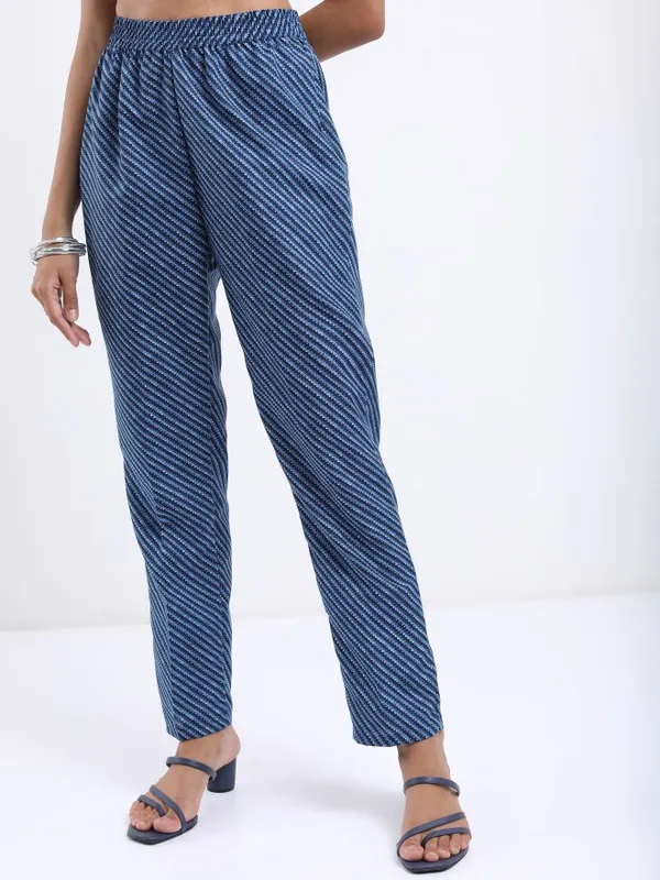 Women Kurta with Trouser & Dupatta