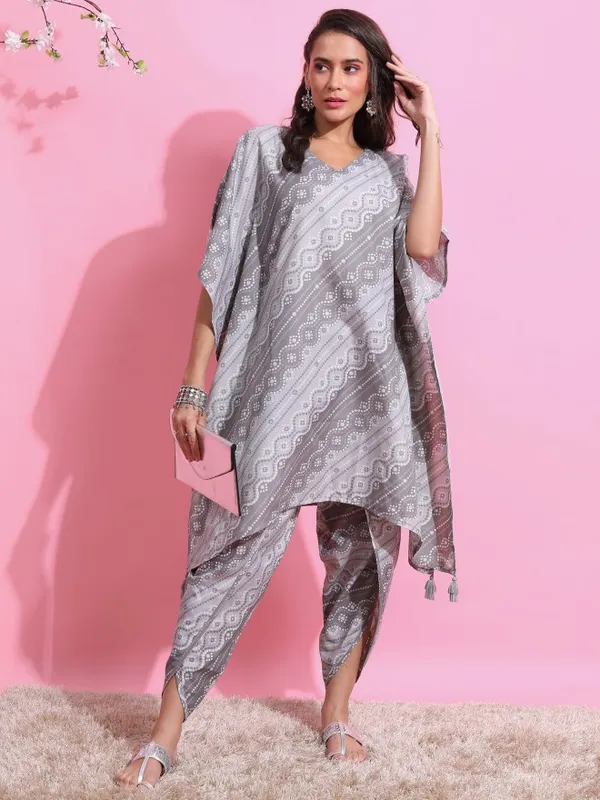 Women Kurta With Dhoti Pant