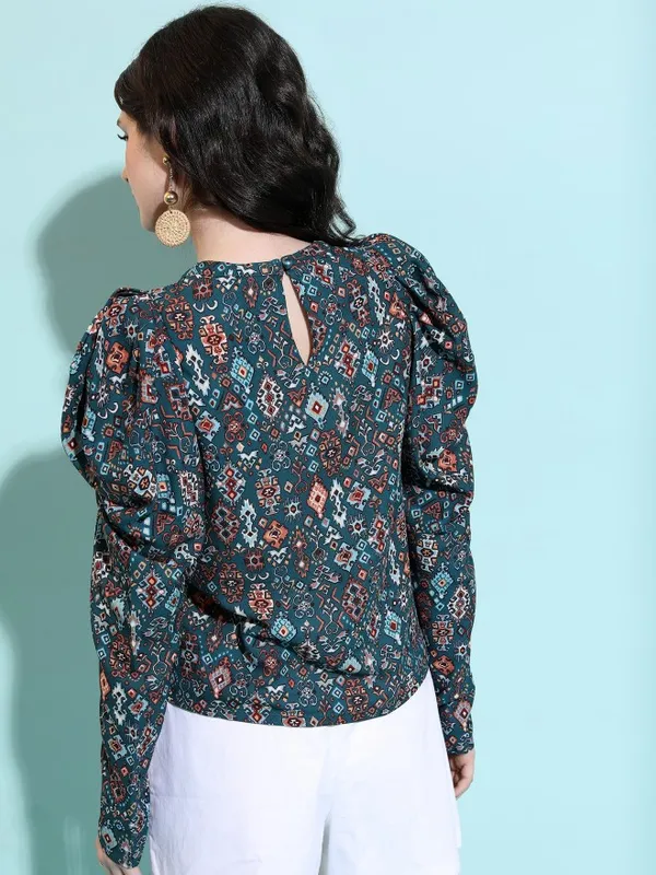  Tokyo Talkies Women Green Printed Regular Tops