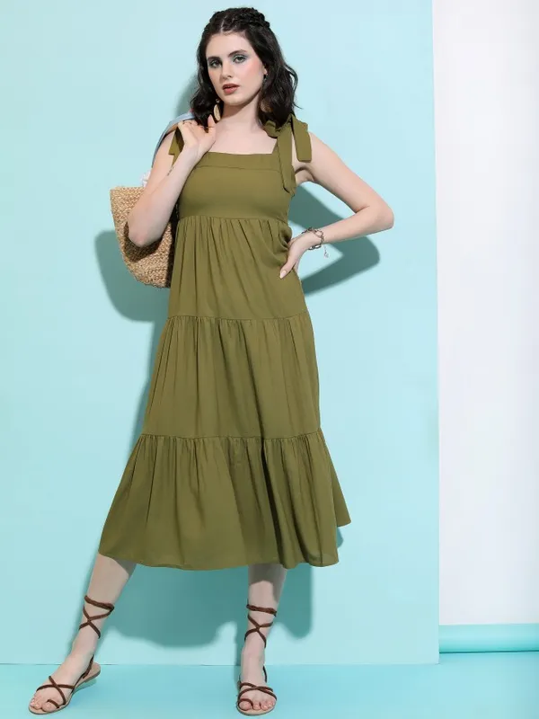  Tokyo Talkies Women Green Solid A-Line Dresses