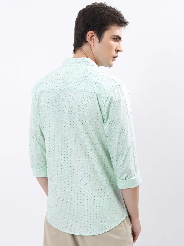  Highlander Men Green Printed Slim Fit Casual Shirts