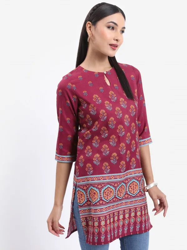 Vishudh Women Maroon Printed Tunic
