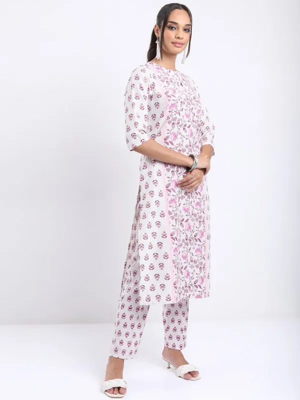  Vishudh Women White Printed Kurta Sets