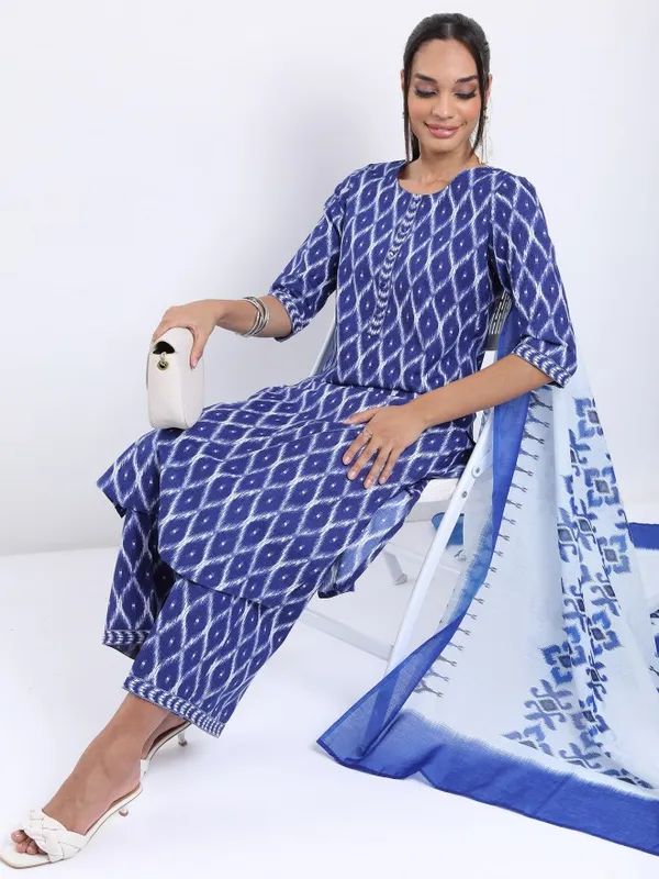 Women Kurta with Palazzo & Dupatta