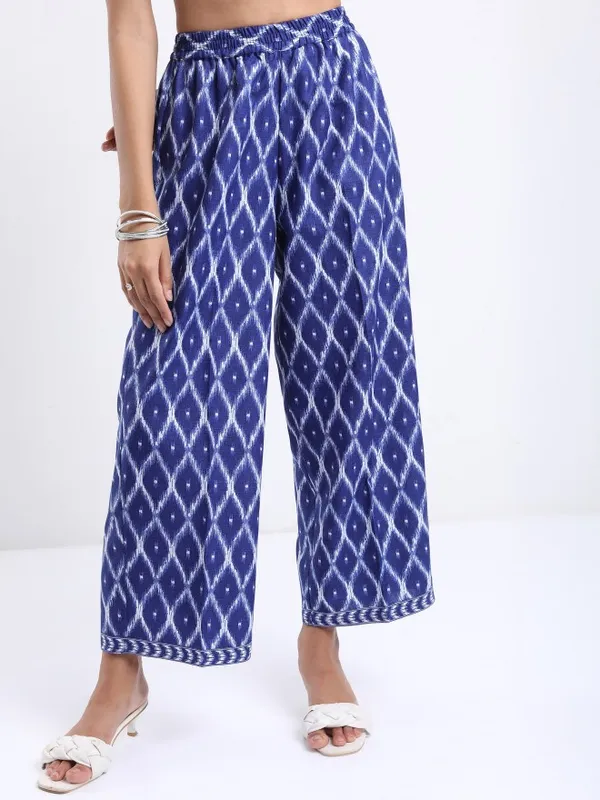 Women Kurta with Palazzo & Dupatta