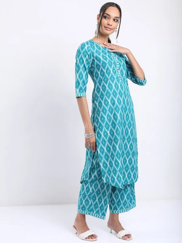  Ketch Women Turquoise Printed Kurta Sets