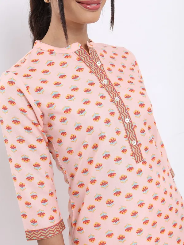 Vishudh Women Peach Printed Kurta Sets