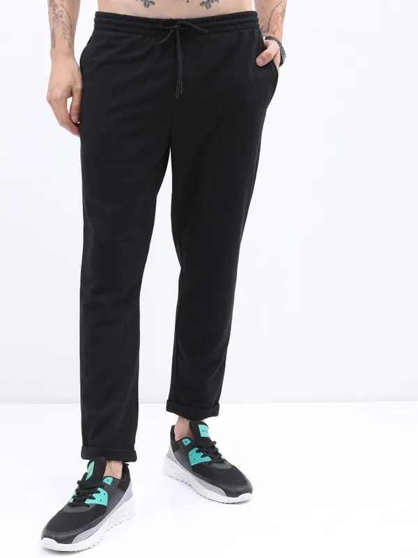 Men Regular Fit Track Pant