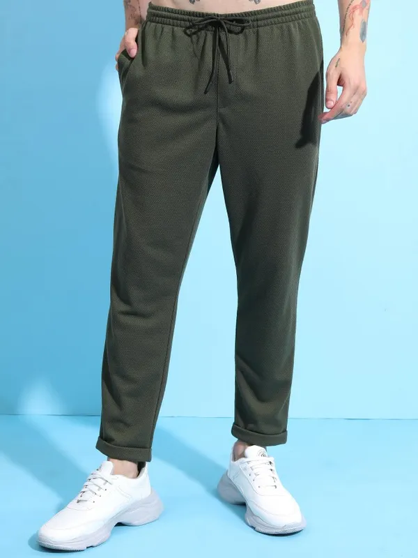  Highlander Men Olive Regular Fit Track Pants