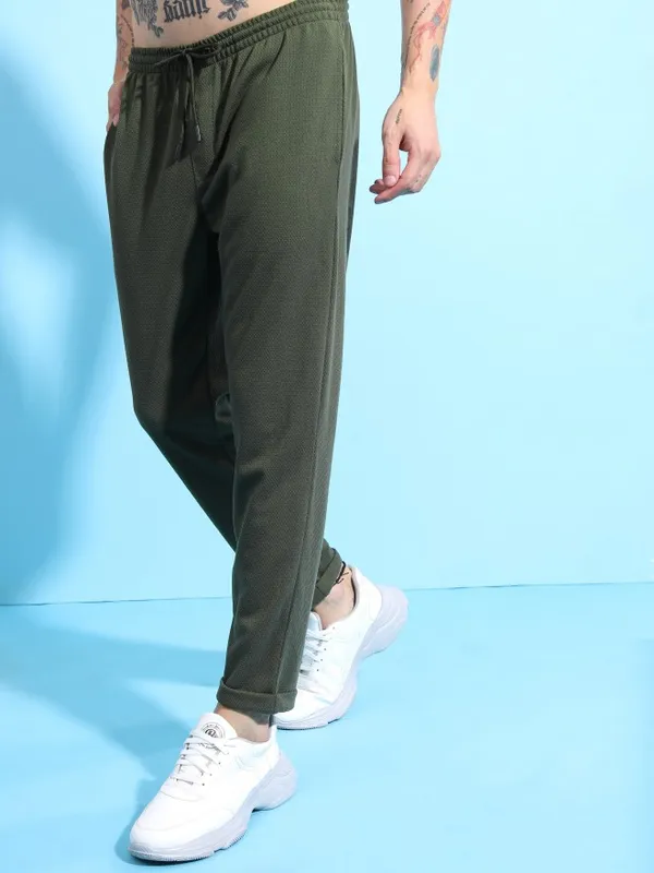  Highlander Men Olive Regular Fit Track Pants