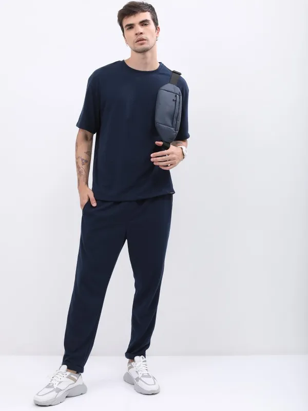  Ketch Men Navy Blue Solid Round Neck T-Shirts