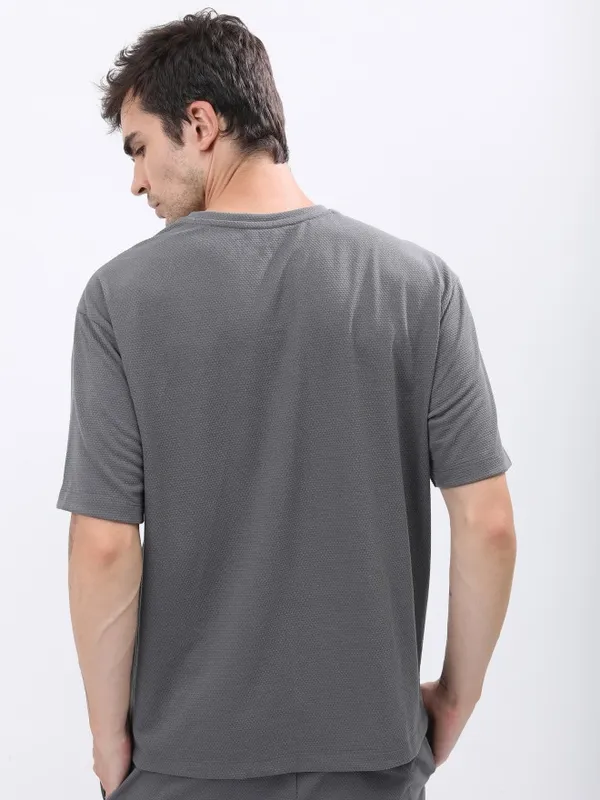 Highlander Men Structured Grey Solid Oversized Fit T-Shirt