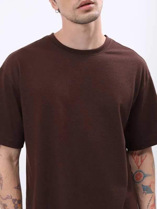 Highlander Men Coffee Brown Solid Oversized Round Neck T-Shirt