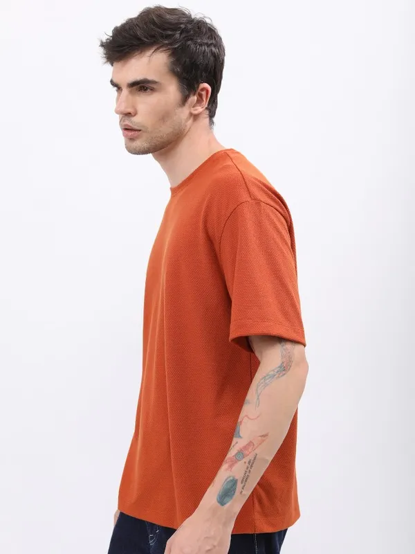  Highlander Men Terracotta Solid Round Neck T-Shirts