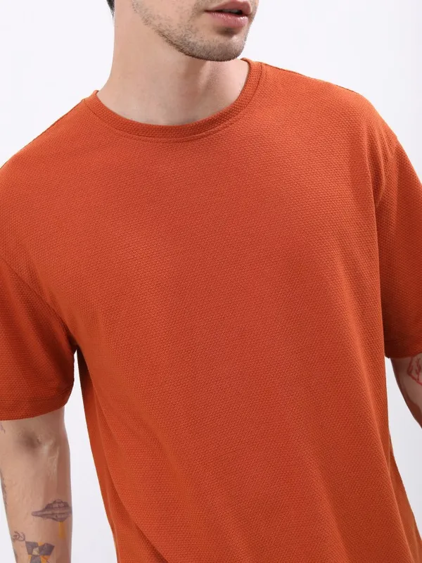  Highlander Men Terracotta Solid Round Neck T-Shirts