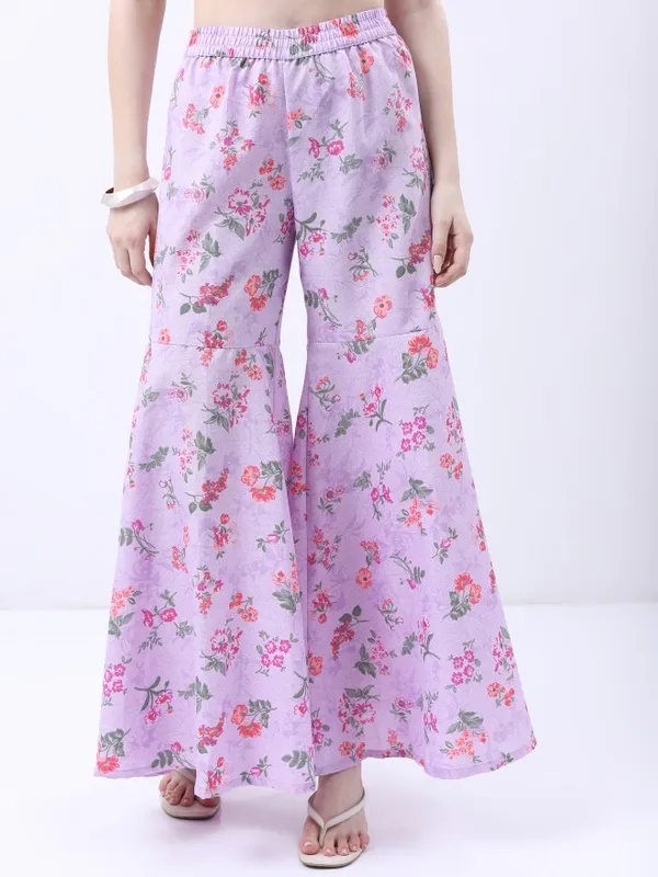  Vishudh Women Lavender Printed Kurta Sets