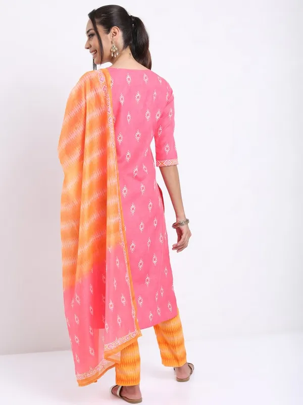  Ketch Women Pink Printed Kurta Sets