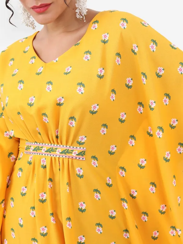 Vishudh Women Yellow Printed Top With Dhoti Pant