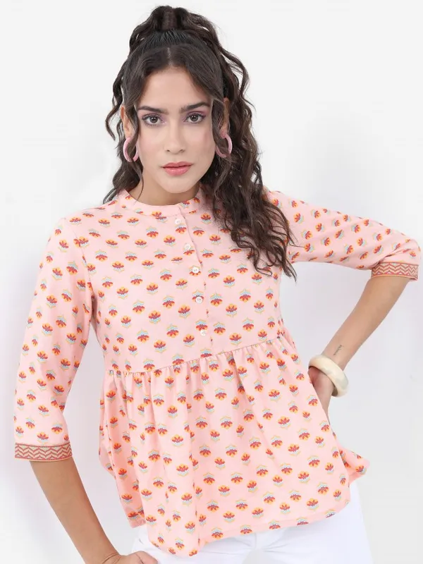 Vishudh Women Peach Printed Top