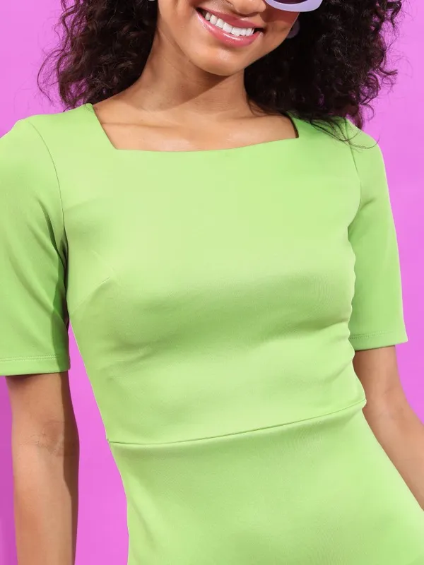  Tokyo Talkies Women Green Solid Bodycon Dresses