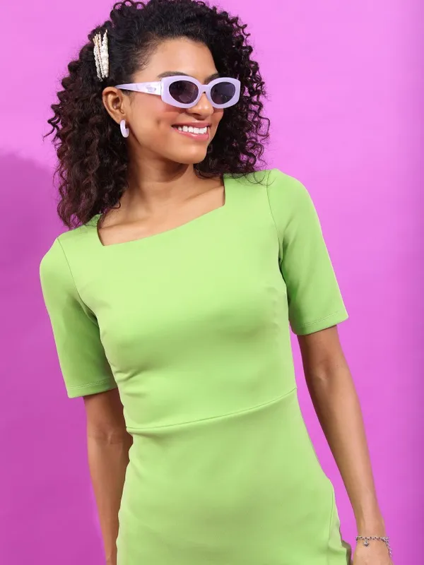  Tokyo Talkies Women Green Solid Bodycon Dresses