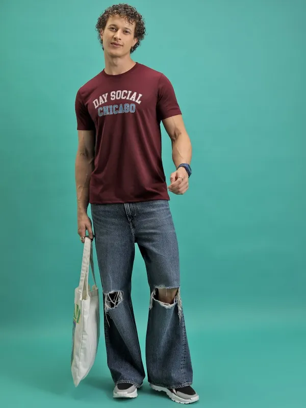 Men Printed Relaxed Fit T-Shirt