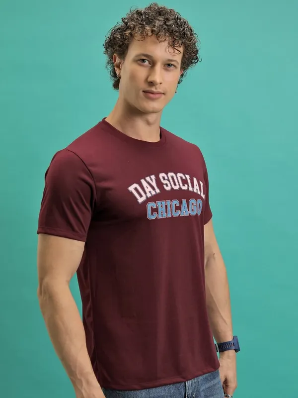 Men Printed Relaxed Fit T-Shirt