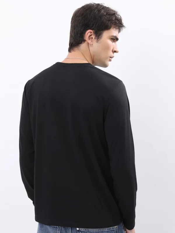  Highlander Men Black Printed Round Neck T-Shirts