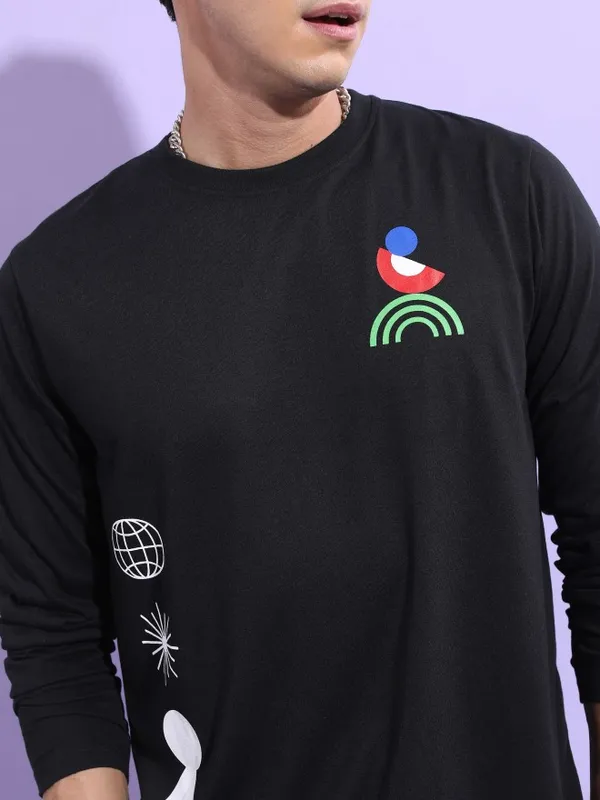 Men Printed Round Neck T-shirt