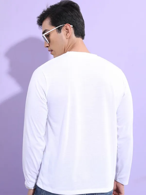 Men Printed Round Neck T-shirt