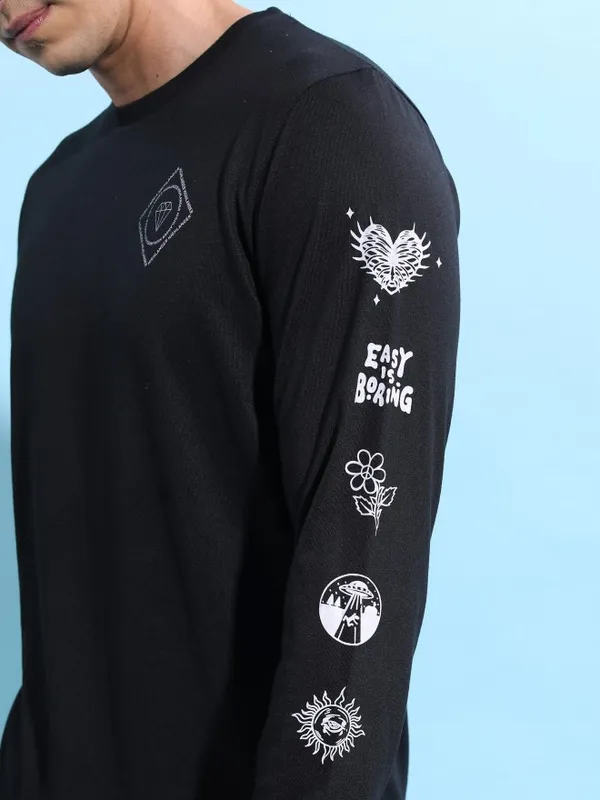 Men Printed Round Neck T-shirt