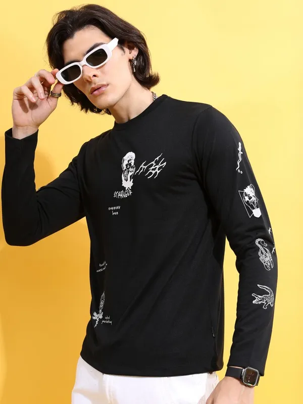Men Printed Round Neck T-shirt