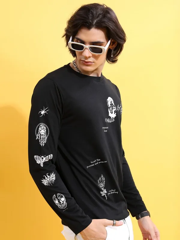 Men Printed Round Neck T-shirt