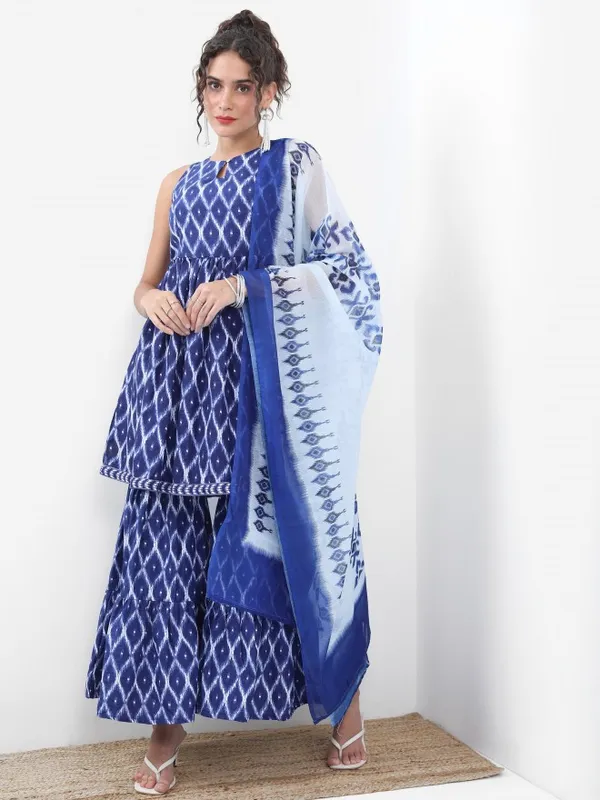 Women Kurta With Sharara & Dupatta